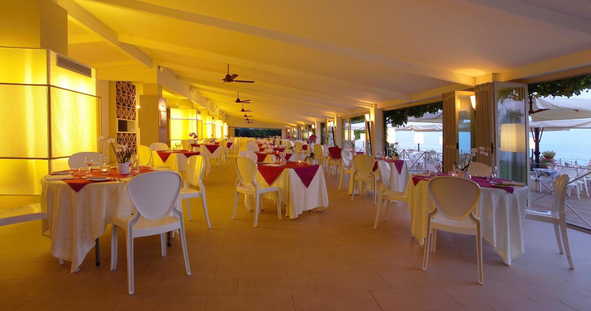 Hotel Caparena Taormina Exterior foto