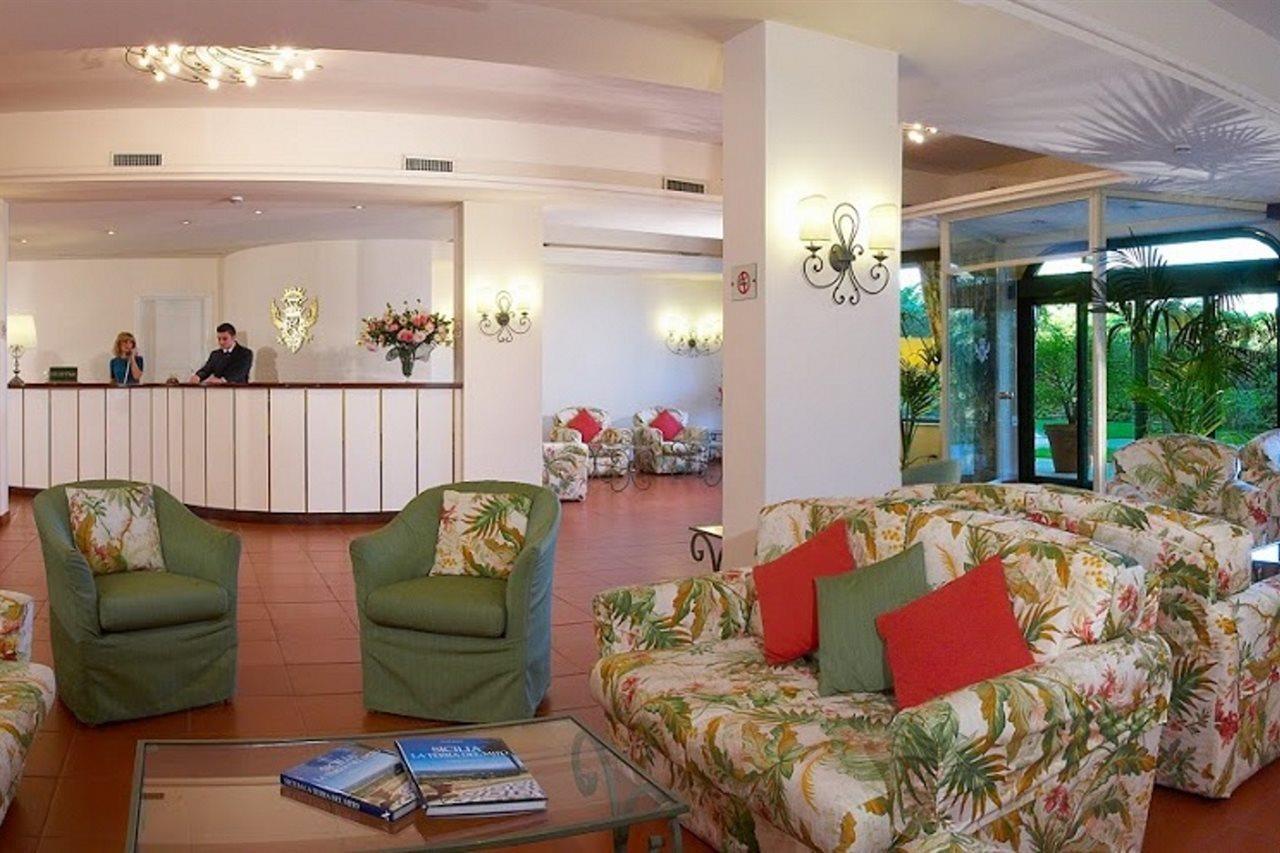 Hotel Caparena Taormina Exterior foto